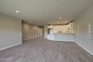 Photo #5: 6488674 Listing 