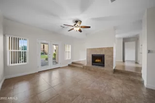 Photo #6: 6488762 Listing