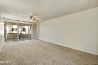 Photo #4: 6488874 Listing 