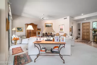 Photo #3: 6488894 Listing