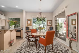 Photo #4: 6488894 Listing