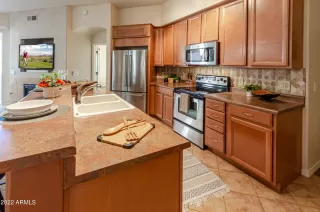 Photo #2: 6488935 Listing 