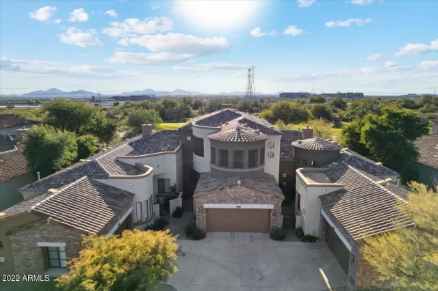 MLS: 6489138 Condo For Sale