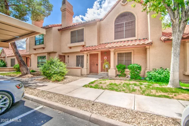 MLS: 6489641 Condo For Sale