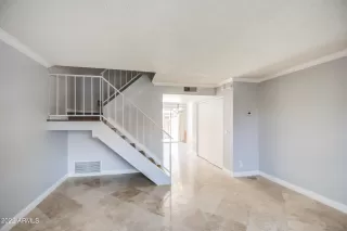 Photo #3: 6489641 Listing