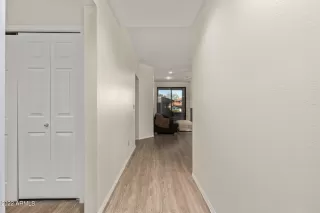 Photo #5: 6490073 Listing