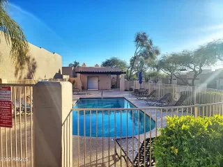 Photo #4: 6490241 Listing
