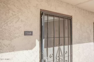 Photo #4: 6490469 Listing