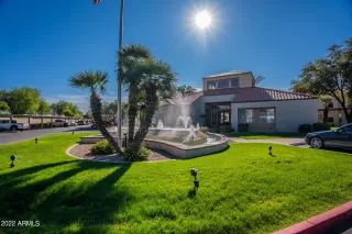 Photo #6: 6490638 Listing