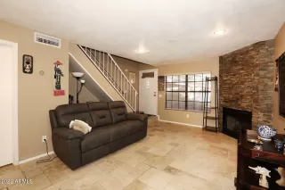 Photo #5: 6491047 Listing