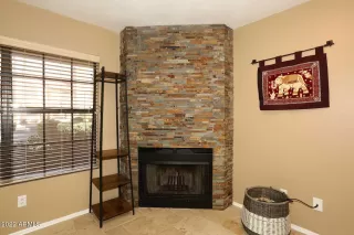 Photo #6: 6491047 Listing