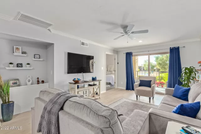 MLS: 6491136 Condo For Sale