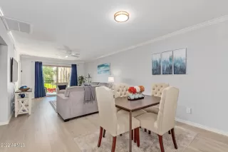 Photo #4: 6491136 Listing