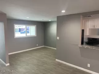 Photo #4: 6491224 Listing