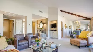 Photo #4: 6491275 Listing 