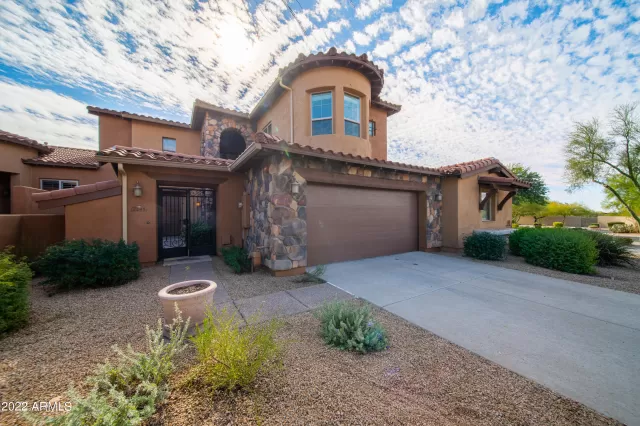 MLS: 6491421 Condo For Sale