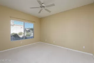 Photo #5: 6491837 Listing