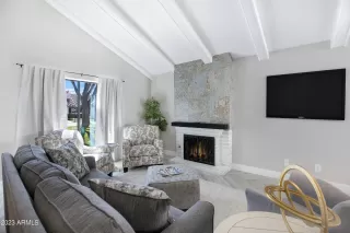 Photo #3: 6491894 Listing