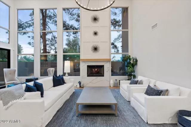 MLS: 6492011 Condo For Sale