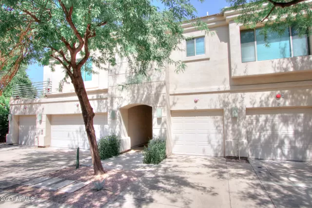 MLS: 6492075 Condo For Sale