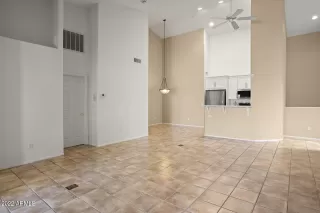 Photo #6: 6492075 Listing 