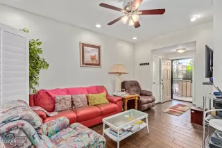 Photo #1: 6492446 Listing 