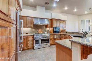 Photo #4: 6492944 Listing 