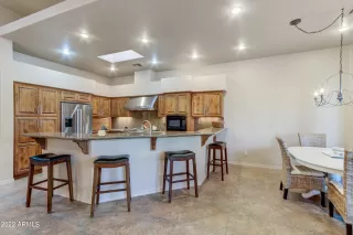 Photo #5: 6492944 Listing 