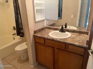 Photo #3: 6493124 Listing