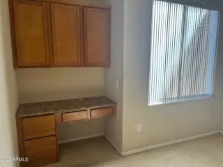 Photo #5: 6493124 Listing