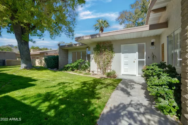 MLS: 6493165 Condo For Sale