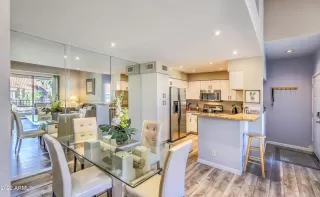 Photo #5: 6493294 Listing 