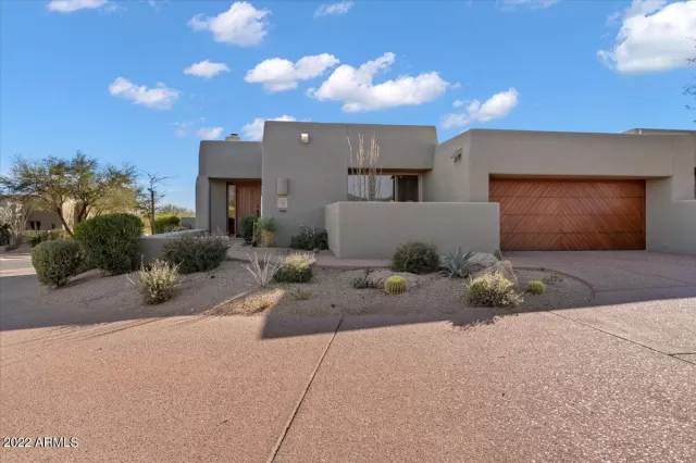 MLS: 6493380 Condo For Sale