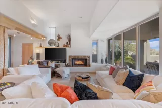 Photo #3: 6493380 Listing