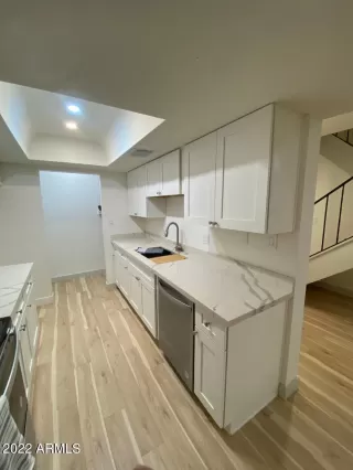 Photo #2: 6493489 Listing