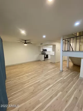 Photo #3: 6493489 Listing