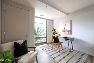 Photo #5: 6493538 Listing