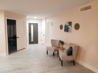 Photo #5: 6493560 Listing 