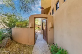 Photo #1: 6493625 Listing 