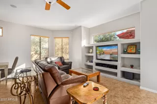 Photo #3: 6493625 Listing 