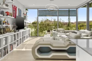 Photo #1: 6493633 Listing