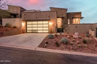 Photo #2: 6493725 Listing