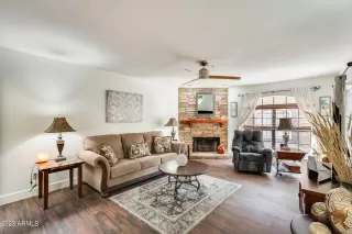 Photo #3: 6494331 Listing