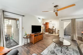 Photo #5: 6494331 Listing