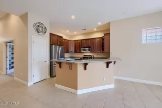 Photo #6: 6494453 Listing