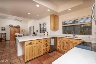 Photo #4: 6494711 Listing