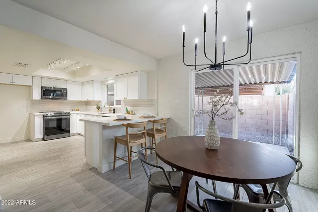 MLS: 6494767 Condo For Sale