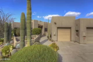 Photo #2: 6494946 Listing