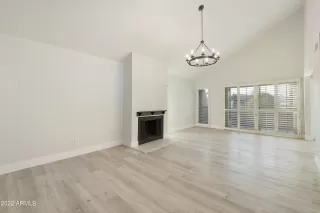 Photo #2: 6494965 Listing 