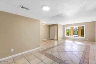 Photo #2: 6494970 Listing